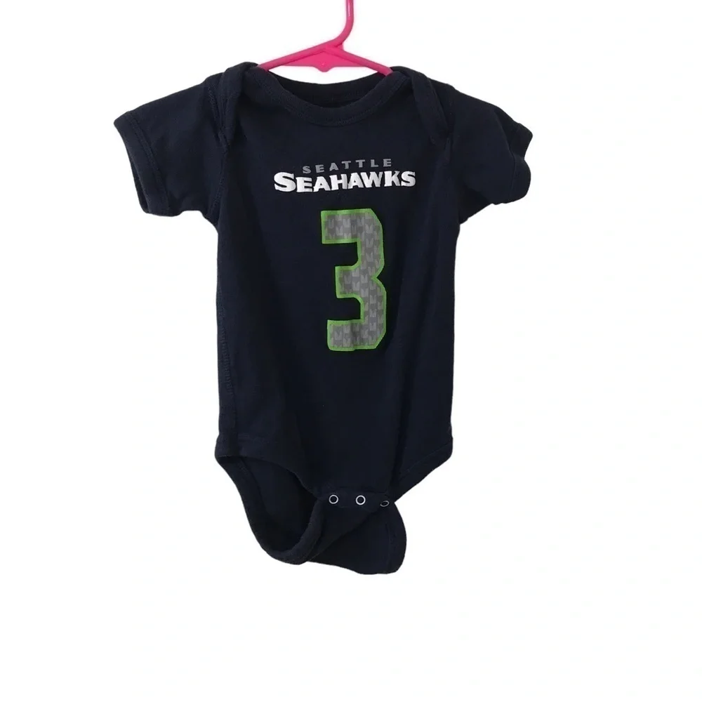 3/$15 Seattle Seahawks infant 3 Wilson onesie size 12 months